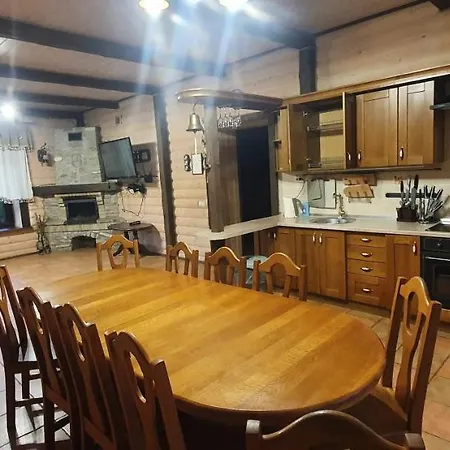 L - Hutir Ferienhaus *