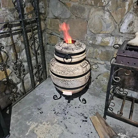 L - Hutir Tatil Evi *