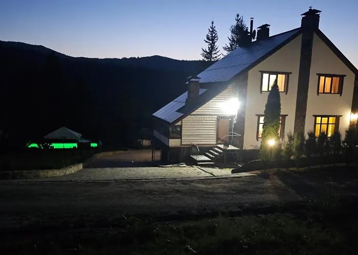 Holiday home L - Hutir Mykulychyn