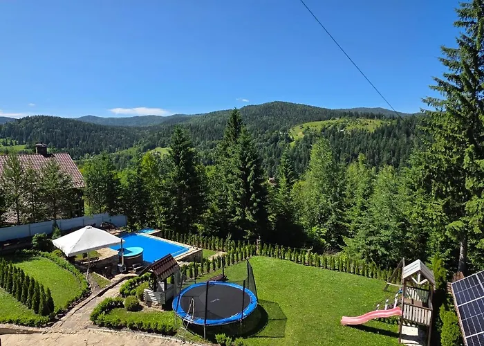 L - Hutir Mykulychyn