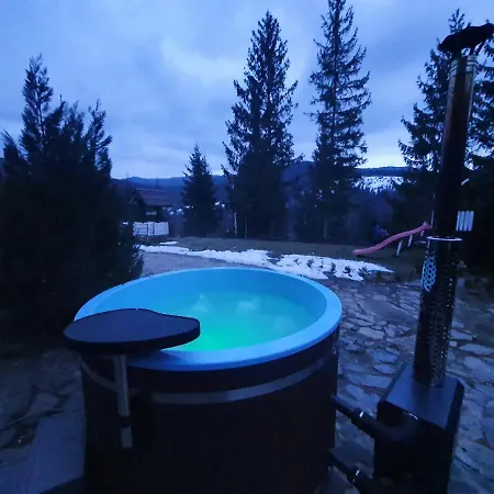 Holiday home L-khutir Cottage7