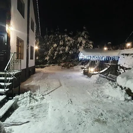 L-khutir Cottage7 * Mykulychyn