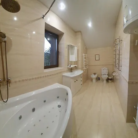 L-khutir Cottage7 Mykulychyn