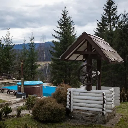 Holiday home L-khutir Cottage7