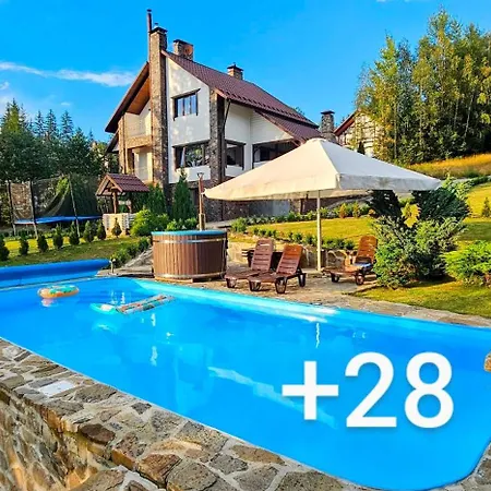 Holiday home L-khutir Cottage7 Mykulychyn